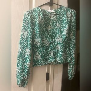 Women’s Small Green Floral Long Sleeve Size Small